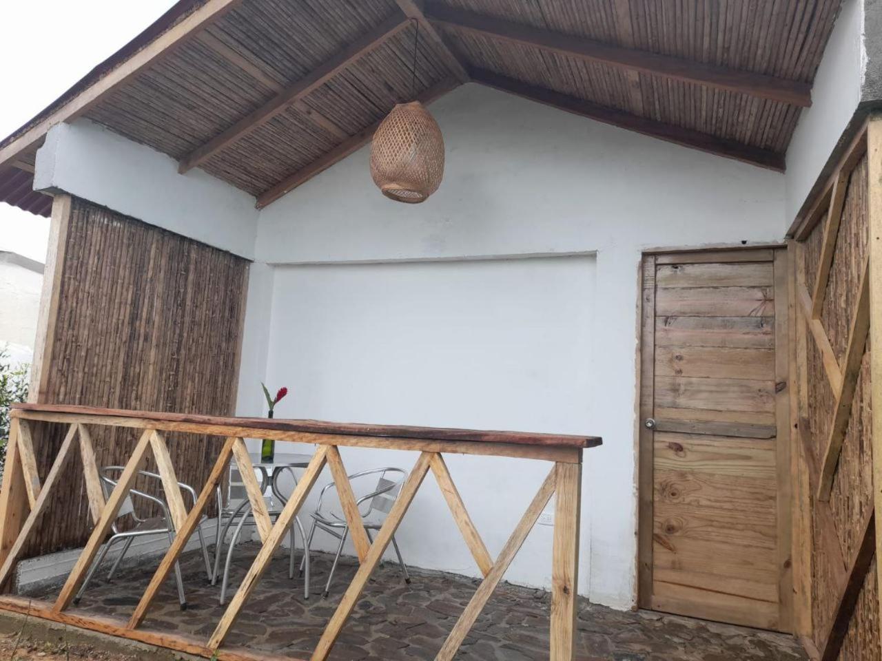 Hotel Y Restaurante Mirador Aires De La Sierra, مينسا المظهر الخارجي الصورة